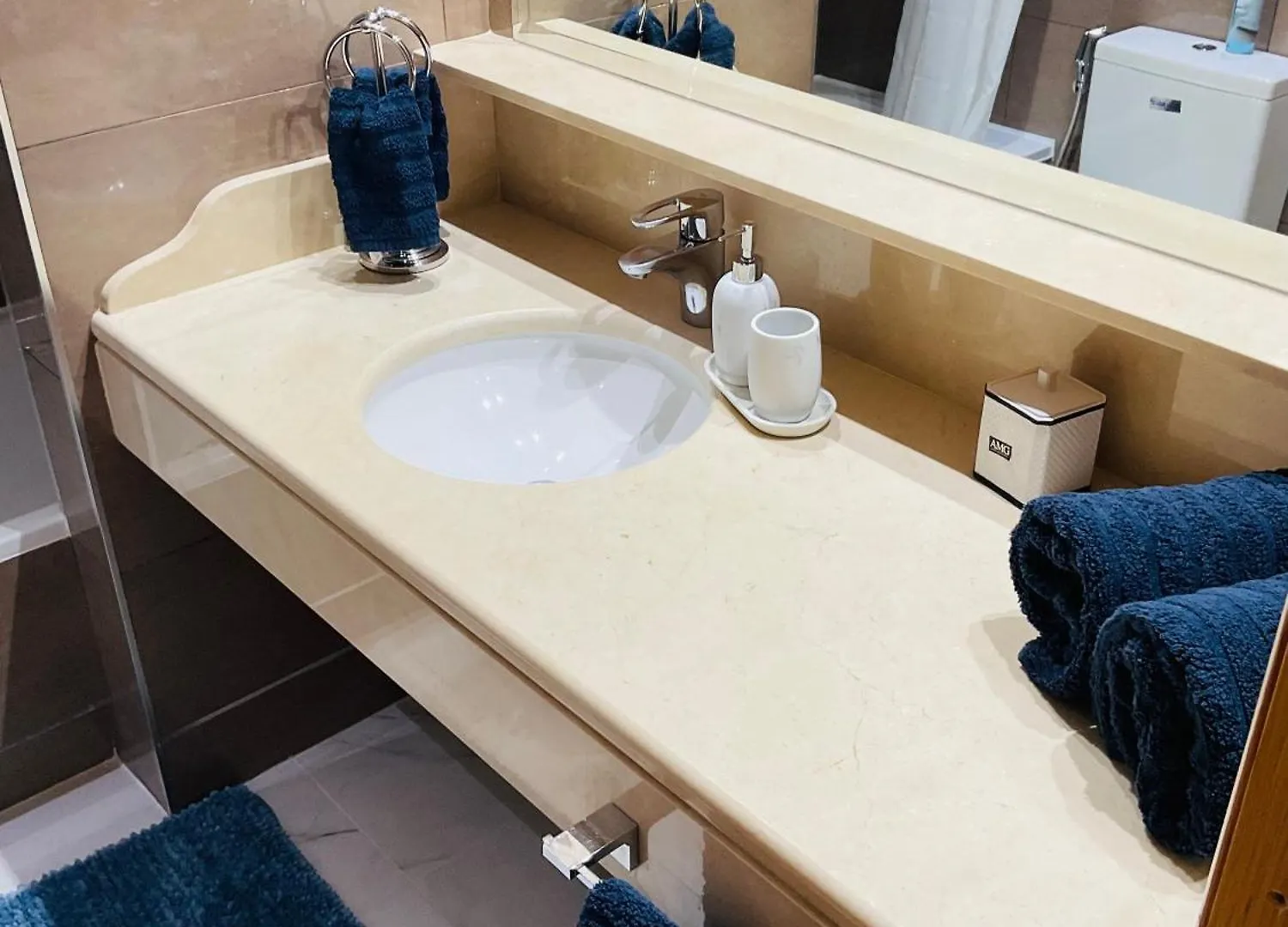 Wonderful Apartment In Costa Del Sol ベナルマデナ