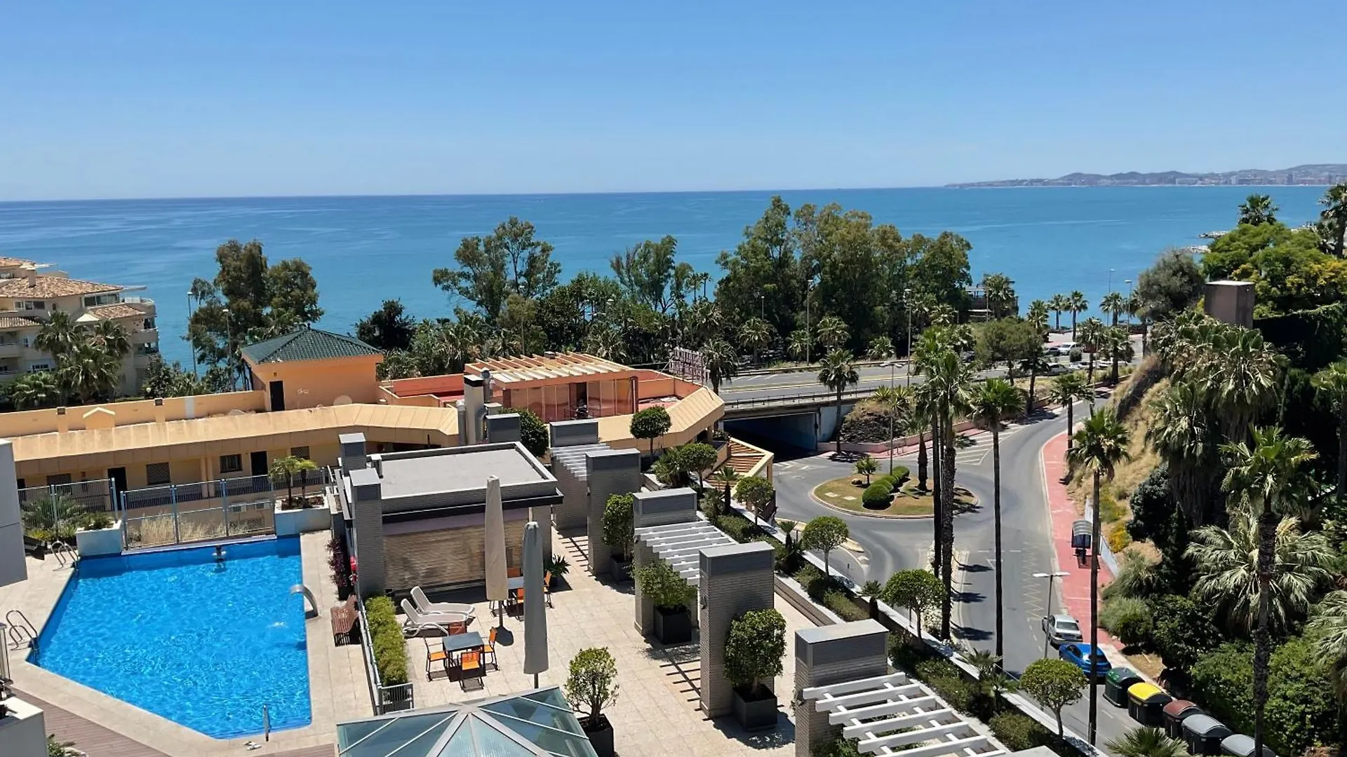 Wonderful Apartment In Costa Del Sol ベナルマデナ